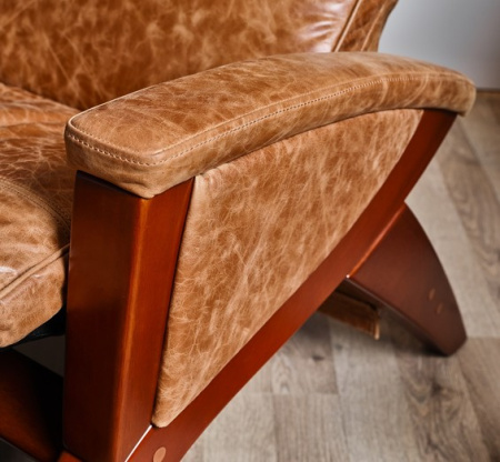 Массажное кресло Ogawa Cosmic Odyssey light brown